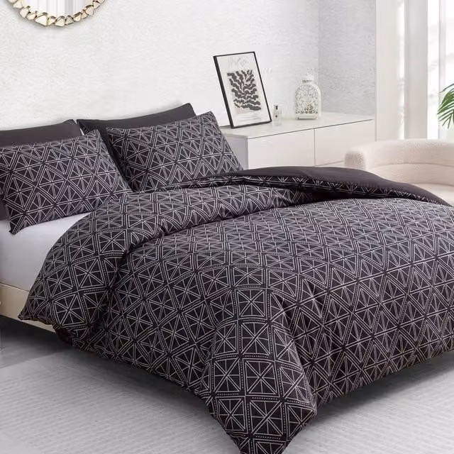 Grace Luxury Black Microfibre Duvet Cover Set, Super King, 200 x 200 cm