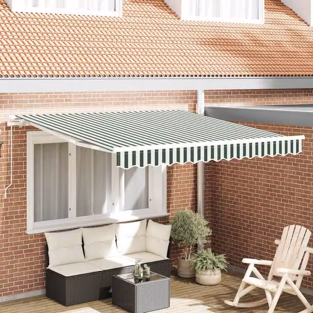Berkfield Home Manual Retractable Wall-Mounted Awning in Green and White, W: 300 cm, D: 250 cm – 1