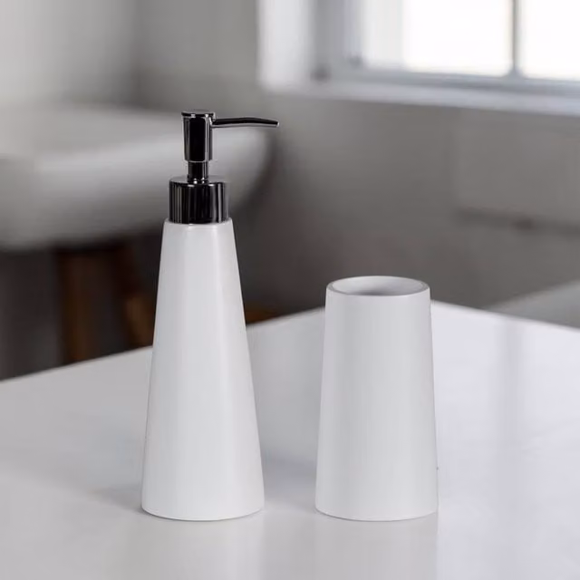 Showerdrape Alto 2 Set White Resin Freestanding Liquid Soap Dispenser and Tumbler – 1