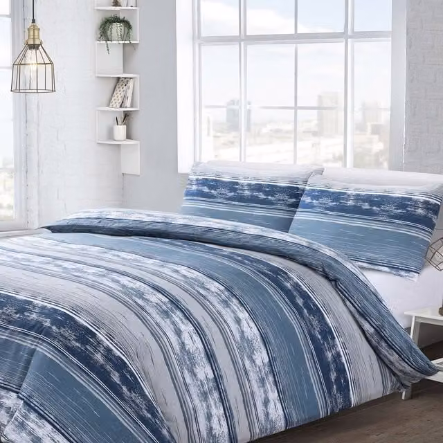 Velosso Modern Striped Blue Reversible Duvet Cover and Pillowcase Set, W: 180 cm x L: 200 cm