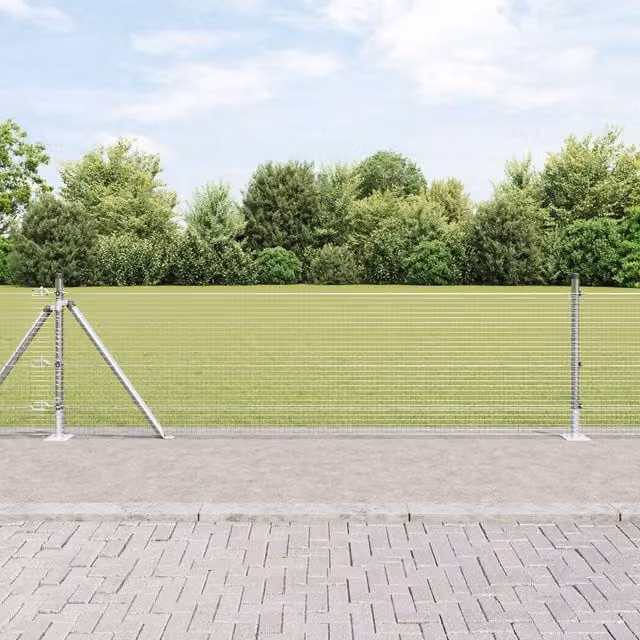 Berkfield Home Silver Galvanised Steel Welded Wire Fence with 13 Flanged Posts, 0.6 x 100 m – 1