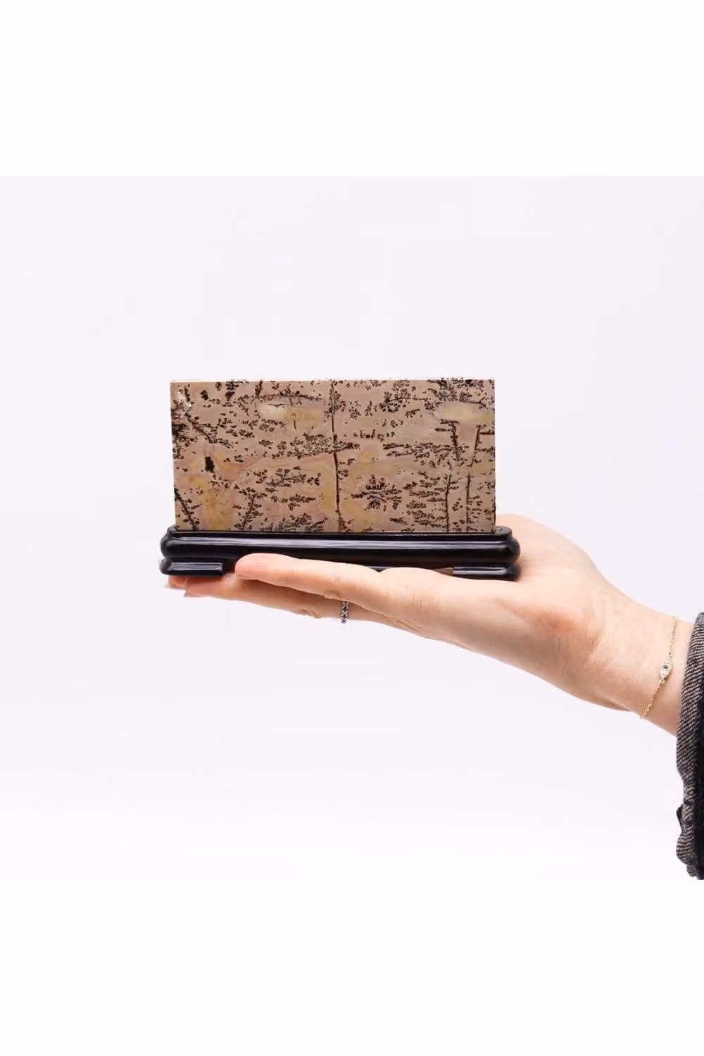 KDMD Guohua Landscape Natural Chinese Dendrite Art Stone Decor in Beige, W/D/H: 14.0 x 8.0 x 14.0 cm – 2