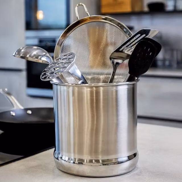 MasterClass Stainless Steel Freestanding Utensil Holder, Silver, W/D/H: 18 x 18 x 18 cm
