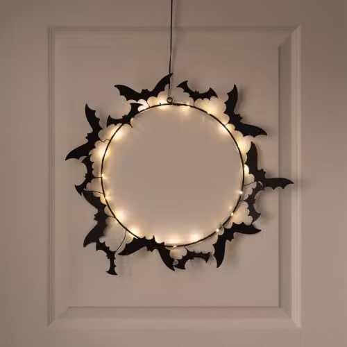 Lights4fun Black Bat LED Halloween Wreath, 43 cm – 2