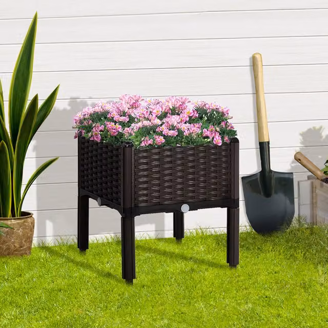 Outsunny Brown Plastic Raised Garden Bed for Vegetables, Herbs and Ornamental Plants – 9