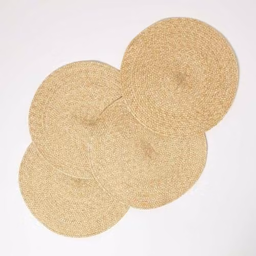 Homescapes Set of 4 Handwoven Gold Round Placemats, Diameter: 40 cm