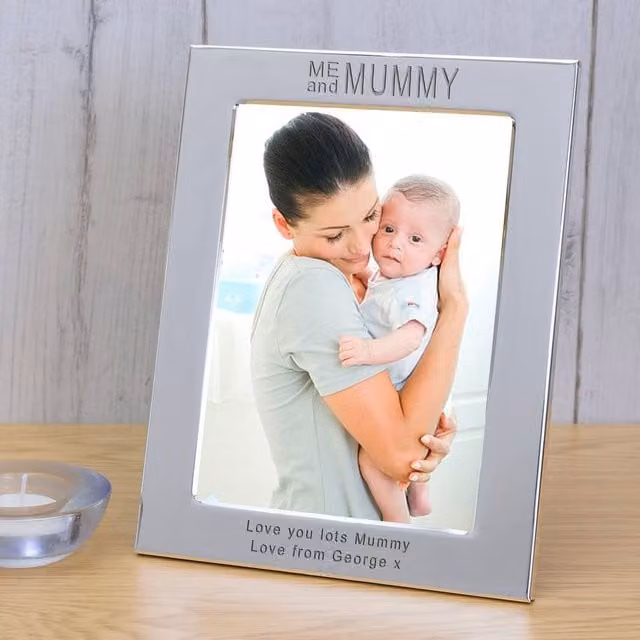 Uniqueful Personalised Me and Mummy Silver Plated Rectangular Metal Photo Frame for Mothers Day, W/H: 17.8 x 13 cm
