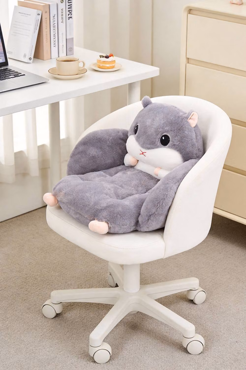 Living and Home Grey Cartoon Hamster Plush Cushion, W/D/H: 50 x 50 x 50 cm – 2