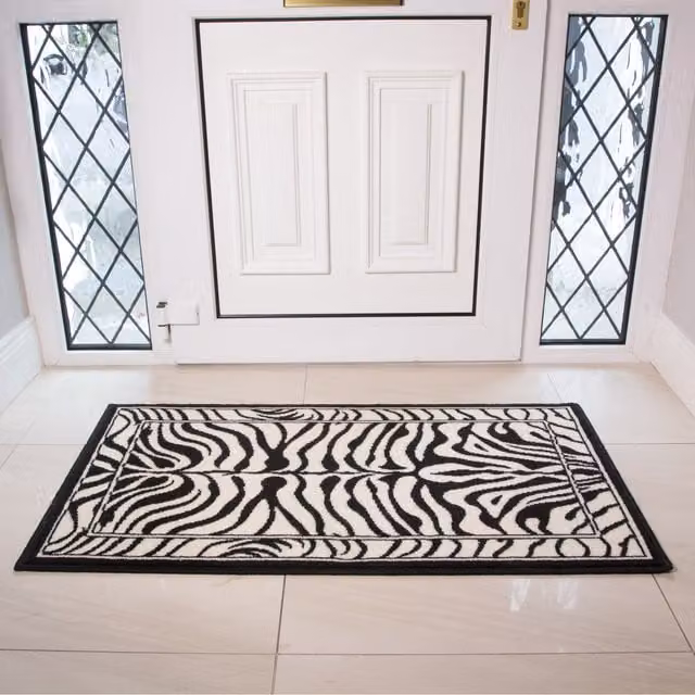 The Rug House Zebra Print Animal Print Living Room Rug in Black and White, W: 110 cm, D: 60 cm