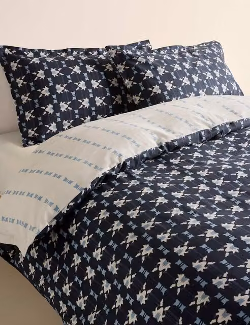 M&S Pure Cotton Geometric Shibori Inspired Bedding Set, Blue, W: 140 cm, L: 200 cm