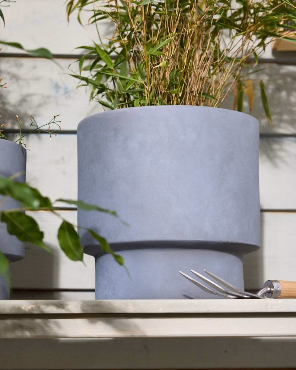 Dibor Medium Light Grey Fibre Clay Indoor Outdoor Garden Planter, H: 30 cm, Dia: 30 cm – 3