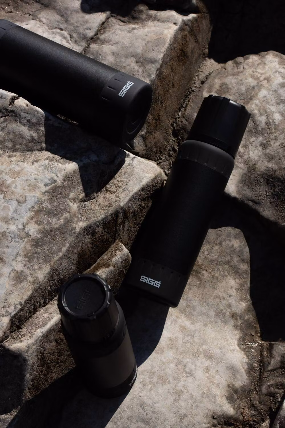 Sigg Alpine Star Insulated Bottle, 1 l, Black – 3
