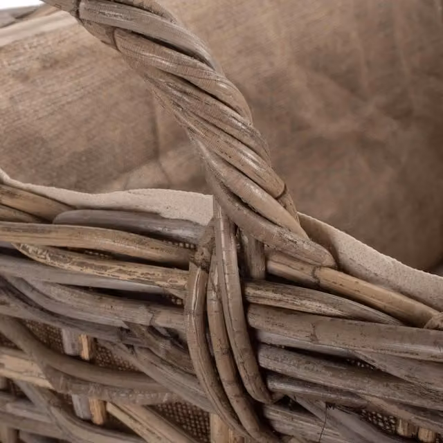 Red Hamper Small Wheeled Rattan Log Basket with Hessian Lining in Grey, Brown or Red, W/D/H: 64.0 x 45.0 x 41.0 cm – 1