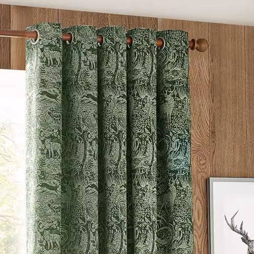 Riva Home Winter Woods Chenille Eyelet Curtains, Green, 2 Panels, Width: 168 cm, Drop: 137 cm – 3