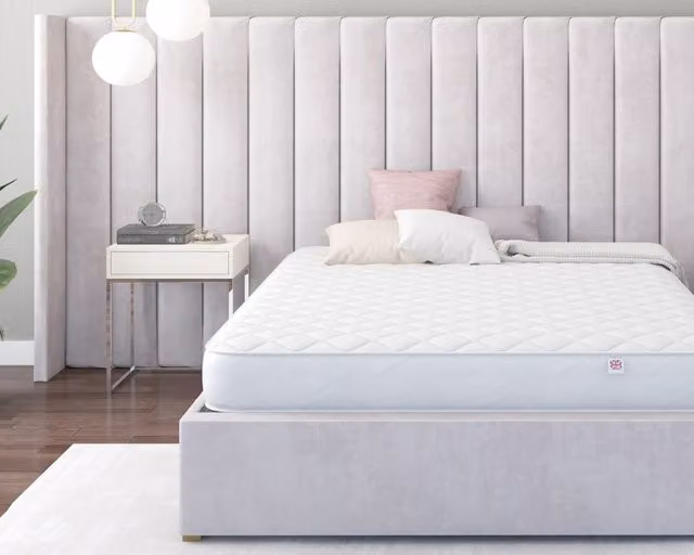 Aspire Store Aspire 600+ White Memory Foam Hybrid Spring Mattress with Geometric Fabric