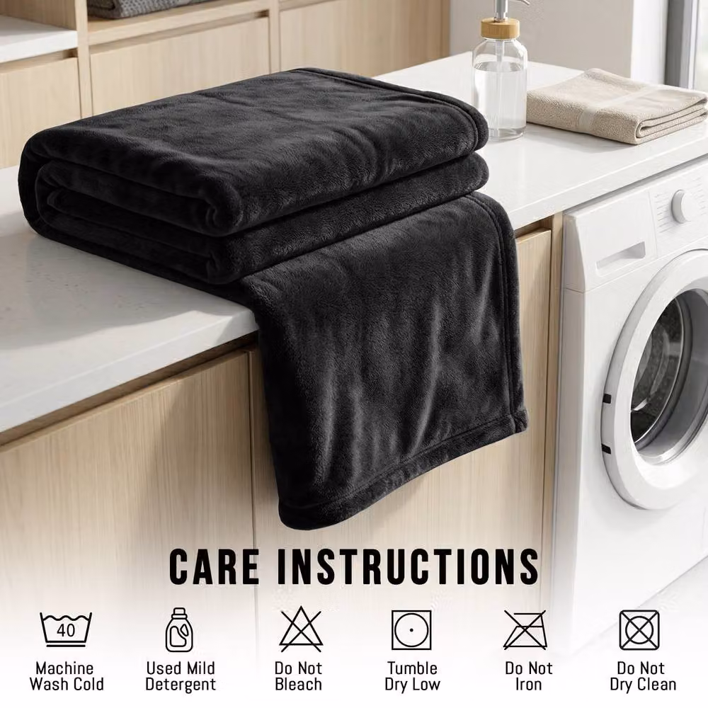 Pamposh Reversible Double Face Flannel Fleece Throw in Black – 10
