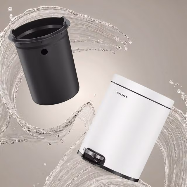 SONGMICS 6 L Steel Bathroom Pedal Bin with Soft-Close Lid and Removable Inner Bucket, White