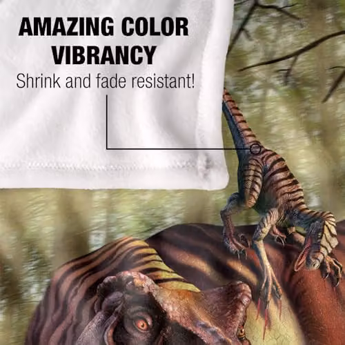 JQ Licensing Jlo T-Rex and Raptor Dinosaur Fight Super Soft Silky Touch Fleece Throw Blanket, Multicolour, W: 91 cm, D: 147 cm – 3