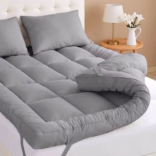 YnysTec Hotel Quality Thick Mattress Topper, 10cm Depth, Grey, Small Double