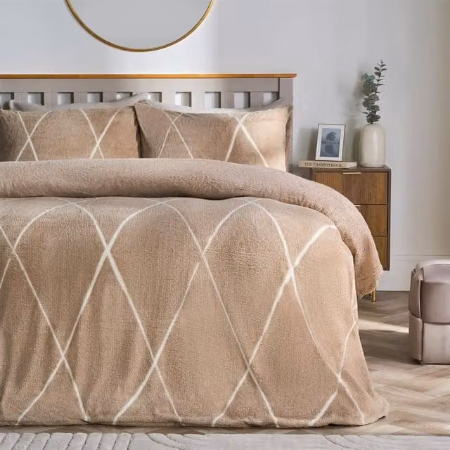 OHS Diamond Check Teddy Fleece Bedding Set in Beige, W/D/H: 180 x 200 cm – 1
