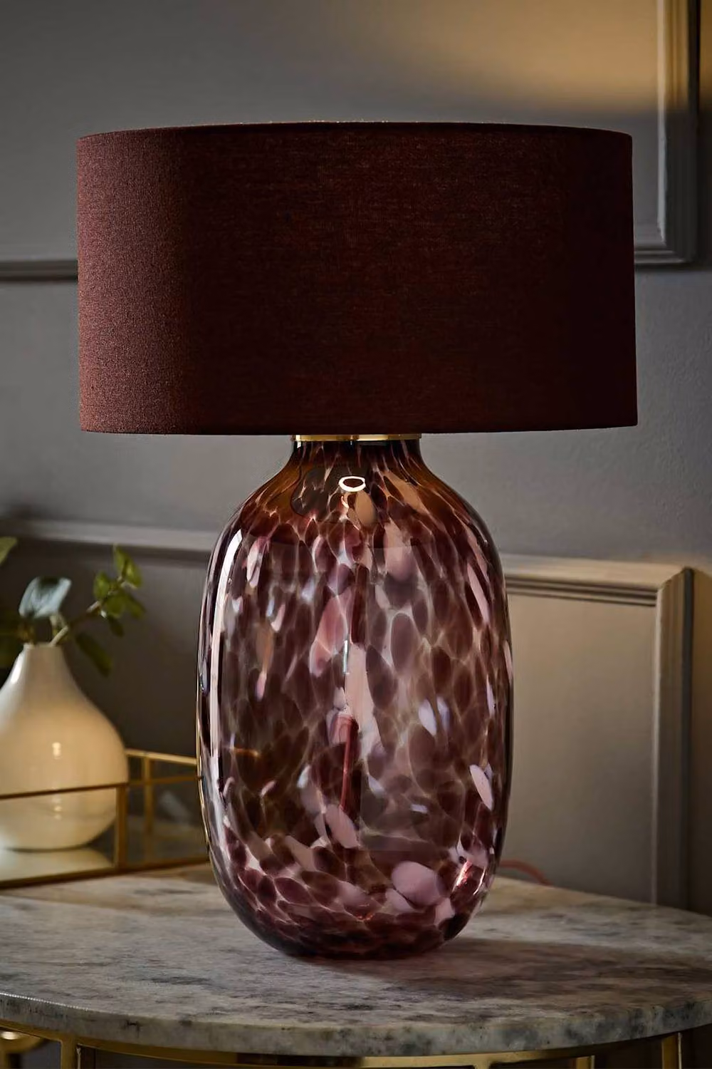 ValueLights Belinda Confetti Glass Table Lamp with Fabric Shade and Bulb in Red – 3