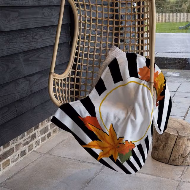Benjamin Tate Design Black Stripes Autumn Leaves Fleece Blanket in Orange and Black, W/D/H: 120 x 150 cm – 1
