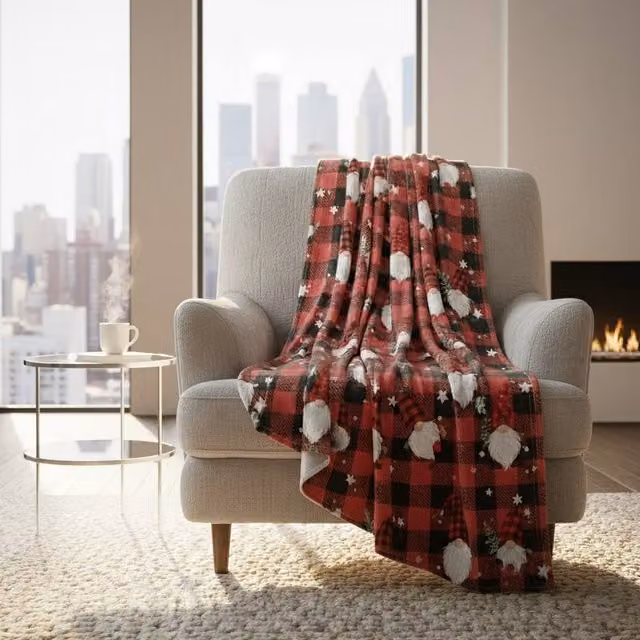 Snug City Red Gonk Print Christmas Throw Blanket, W: 127 cm, D: 152 cm – 1