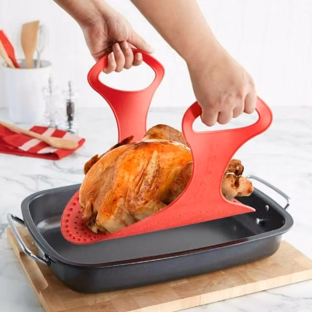 Gr8 Home Reusable Non Stick Silicone Chicken and Turkey Meat Lifter Turner in Red