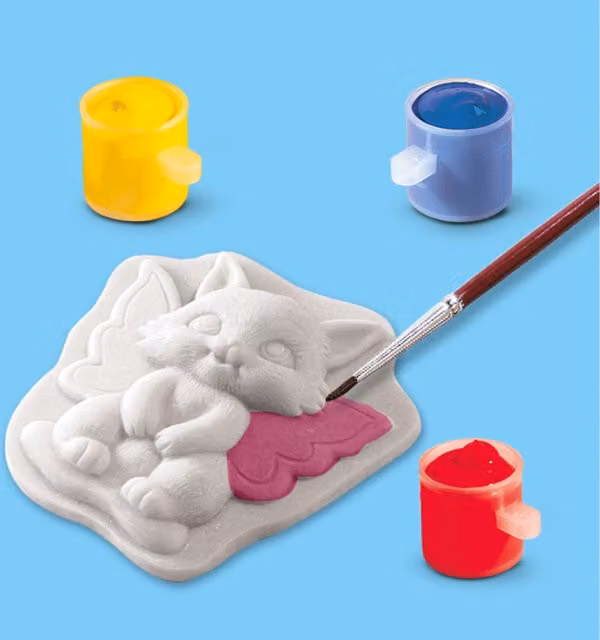 SES Creative Fantasy Animal Casting and Painting Kit in Multicolour and White