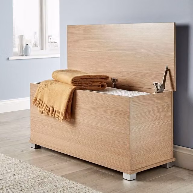 Home Source Malmo Modern Ottoman Storage Chest Unit in Oak