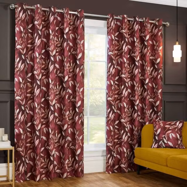 Sundour Madrid Floral Eyelet Blackout Curtains in Red, Width: 168 cm, Drop: 229 cm