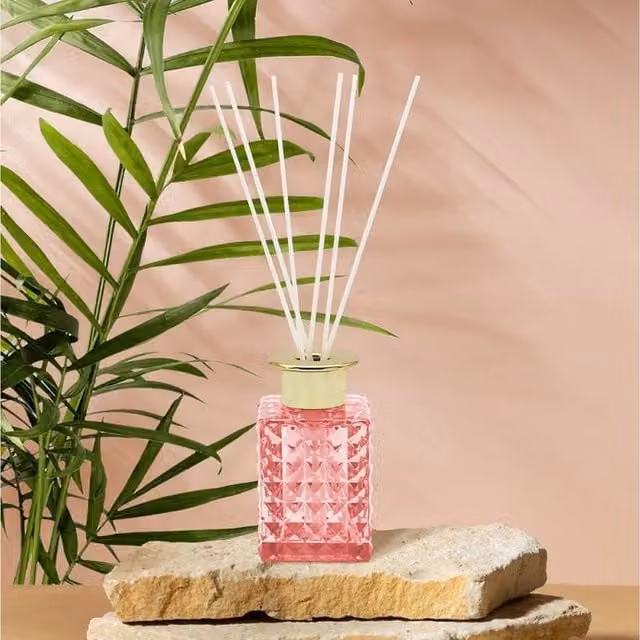 Kingsbury Gifts Pomegranate and Noir Reed Diffuser, 120ml, Pink Transparent Glass Geometric Tabletop Design