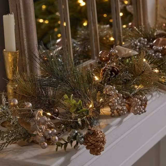 Dibor Golden Glow Pre-Lit Christmas Tabletop Garland in Gold and Multicolour, 1.5m