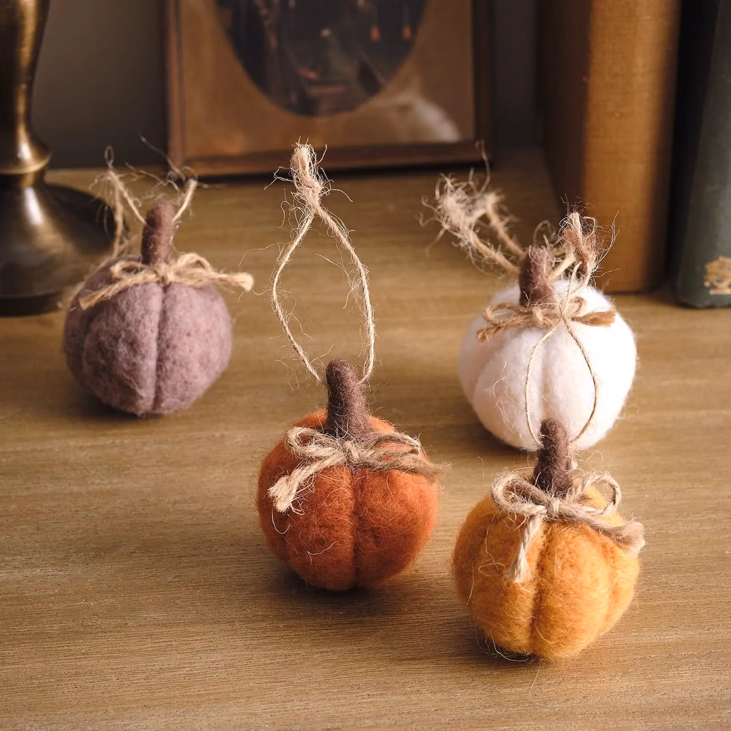 Lights4fun Set of 4 Mini Felt Wool Hanging Pumpkin Decorations in Orange, White, Brown and Multicolour – 1
