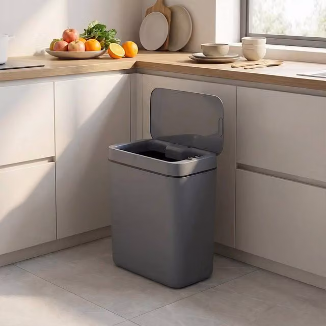 Living and Home 15L Automatic Motion Sensor Rubbish Bin with Soft Close in Grey – 1