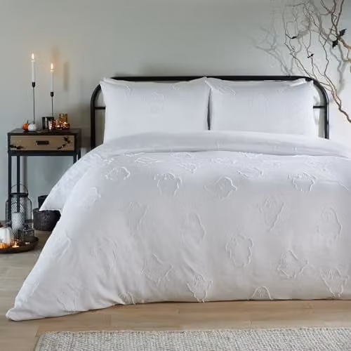 Riva Home Ghostly Ghouls Reversible Halloween Duvet Cover Set, White, W/H: 180 x 200 cm