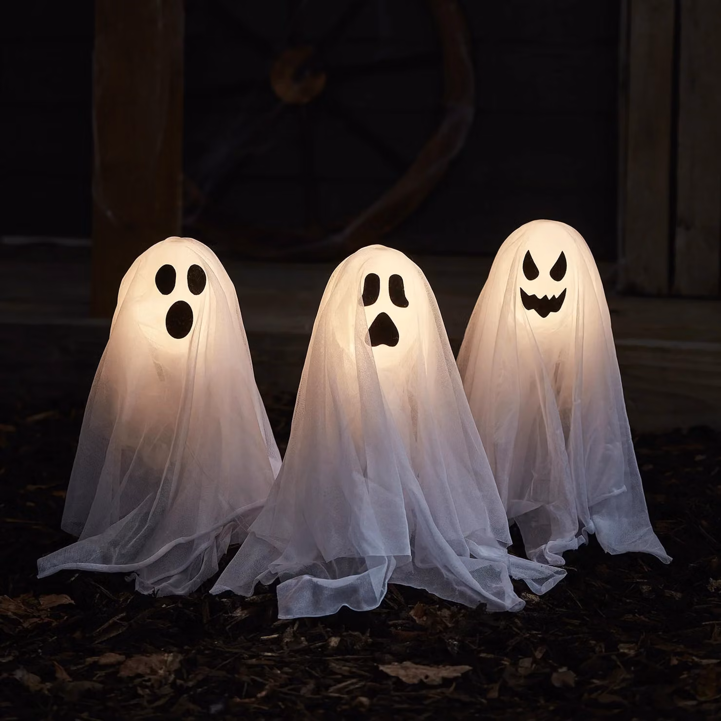 Lights4fun Set of 3 White LED Ghost Garden Stake Lights, Height: 40 cm