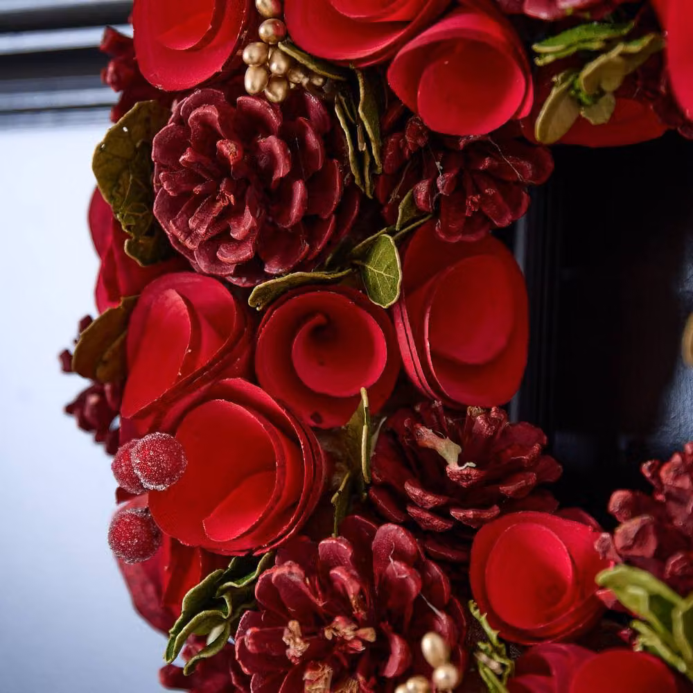 Dibor Red Crimson Rose Christmas Wreath with Star Hanger, Diameter: 35 cm – 3