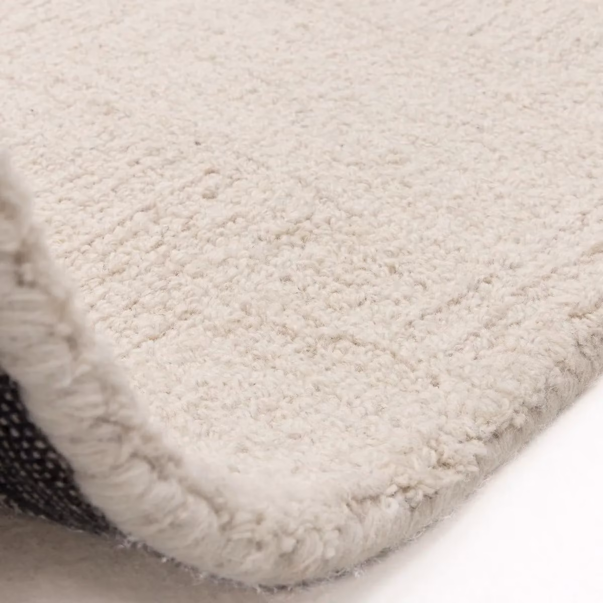 The Rug Shop UK Cream and White Modern Abstract Handmade Polyester Area Rug W: 200 cm, L: 290 cm – 2