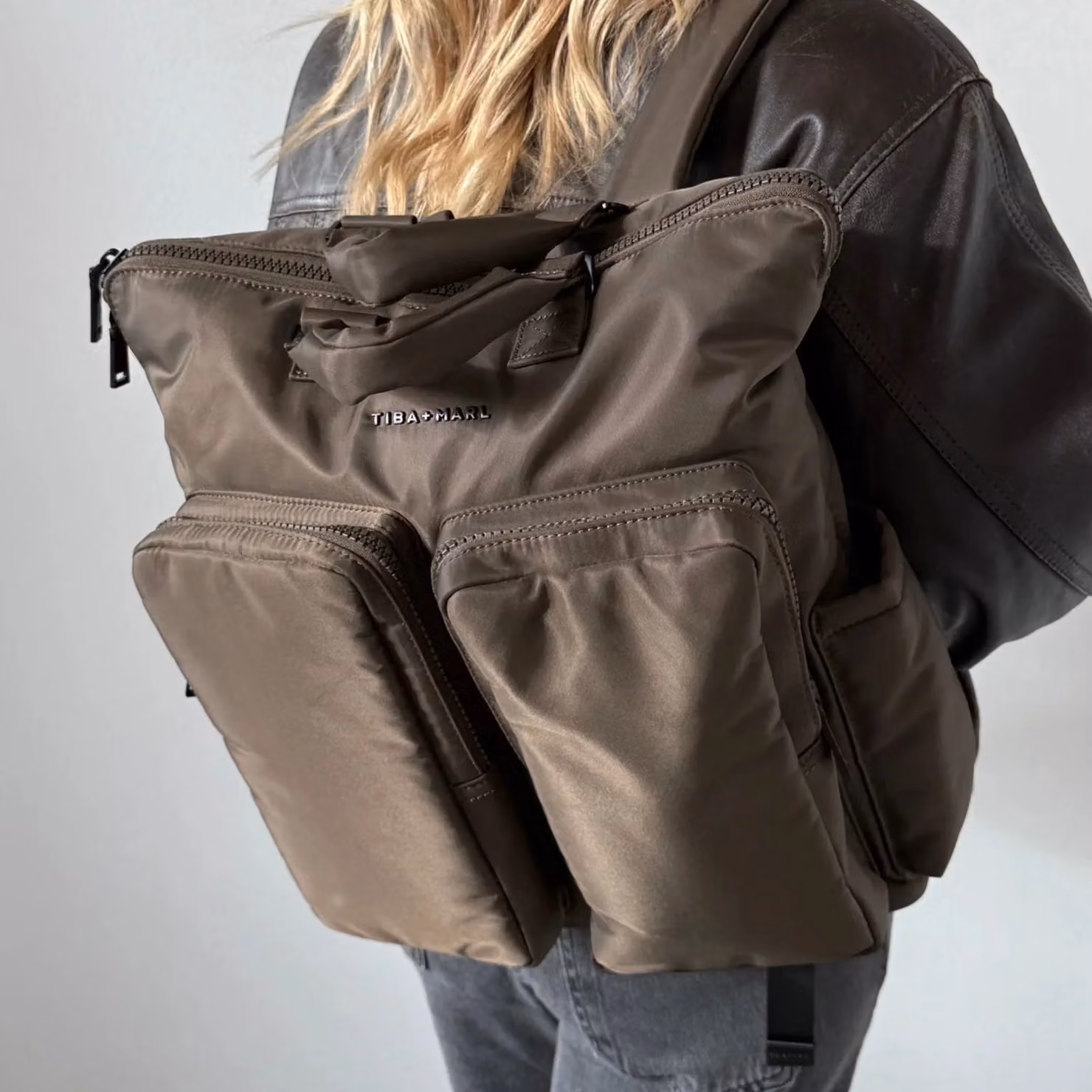 Tiba + Marl Ozzy Changing Tote Backpack 2.0 in Brown – 3