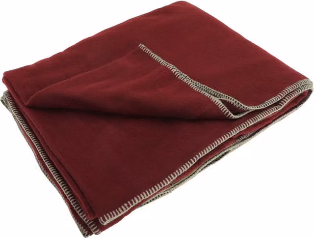 Result Plain Warm Outdoor Fleece Blanket Pack of 2 in Rococco Red