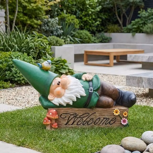 Garden Greatness Welcoming Wilf Multicolour Garden Ornament