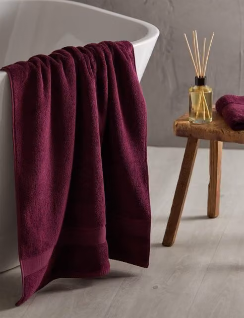 M&S Super Soft Pure Cotton Fluffy Quick Drying Towel in Dark Crimson Red