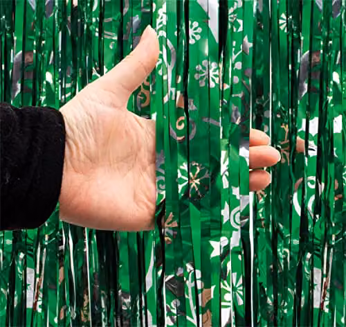 Netagon Green Shimmer Tinsel Curtain with Reindeer and Christmas Tree Design, W: 100 cm, H: 250 cm – 3