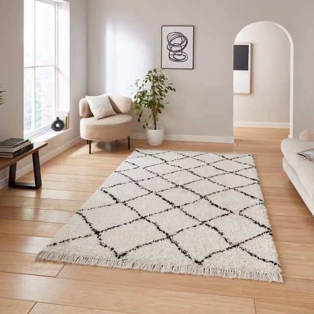 Terrys Boho 5413 Moroccan Shaggy Rectangular Rug in White and Black