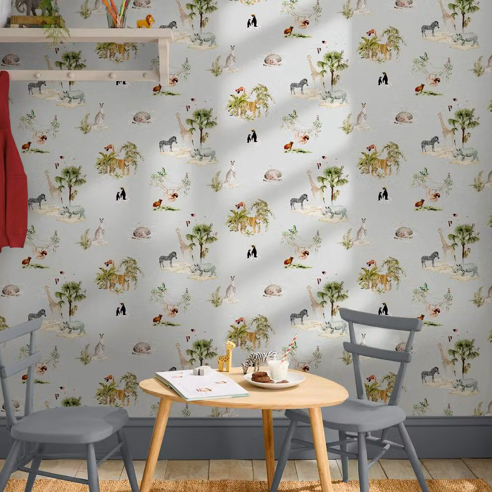 Sophie Allport Animals of the World Misty Blue Wallpaper, Width: 52 cm – 2