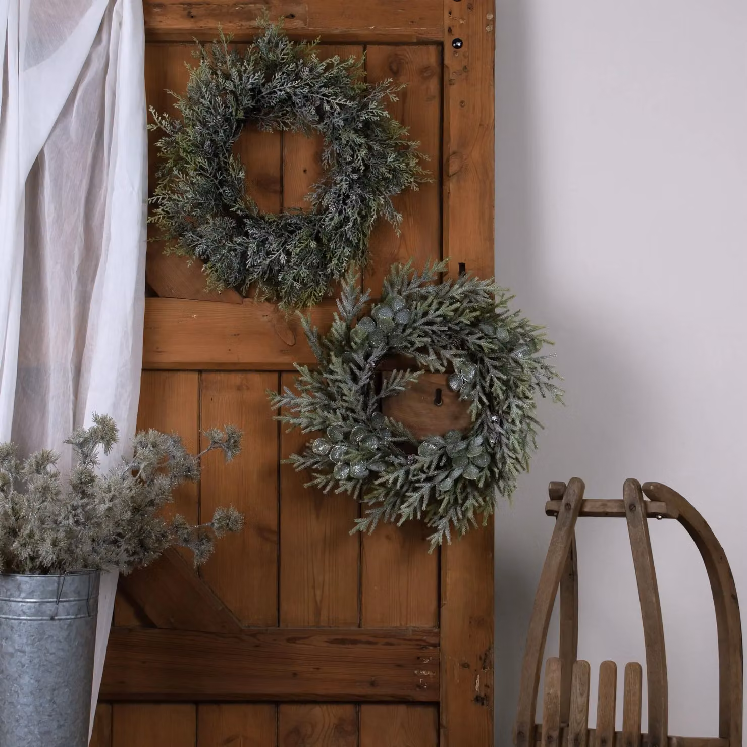 Love Lace White and Green Frosted Pine Wreath with Pinecones and Artificial Flowers – 3