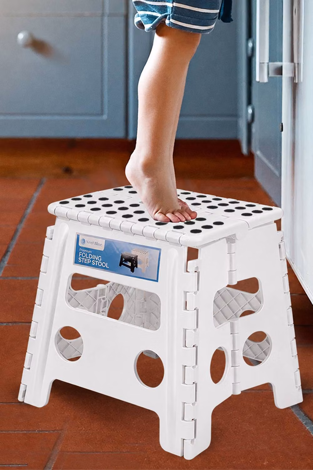 Neel Blue White 13-inch Anti-Skid Folding Step Stool – 3