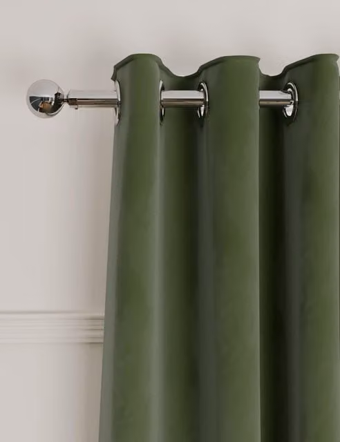 M&S Green Velvet Eyelet Thermal Insulating Opaque Curtains H: 229 cm x W: 168 cm
