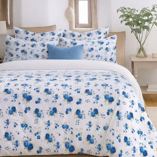Florelle Blue Floral Winter Duvet Cover and Pillowcase Set, 140 x 200 cm
